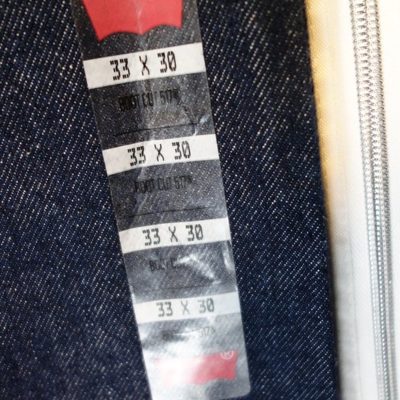 Levi's 517 *NWT* Measures 34x31.5" - Picture 8 of 16